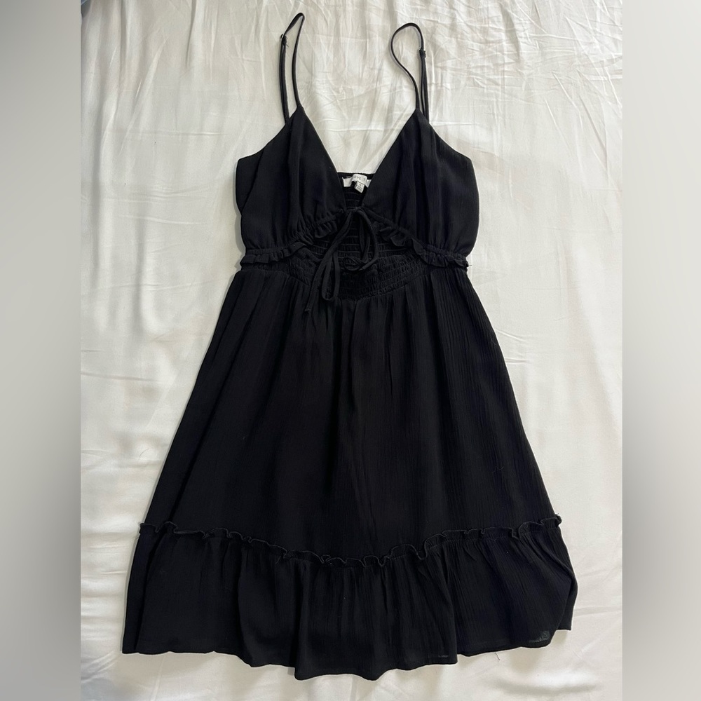Love Tree black petite dress with cut out, size small